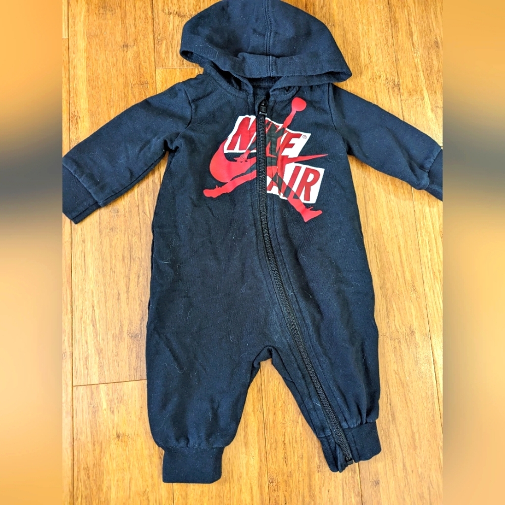Nike Air baby boys one piece zip up